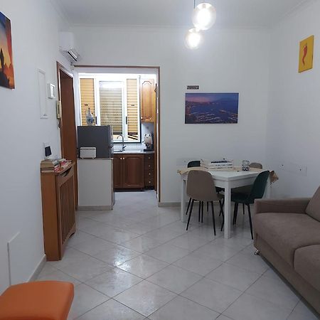 Casa Genoveffa Napoli Centro Apartment ภายนอก รูปภาพ